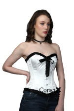 Pure Elegance: Fashionable White Corset